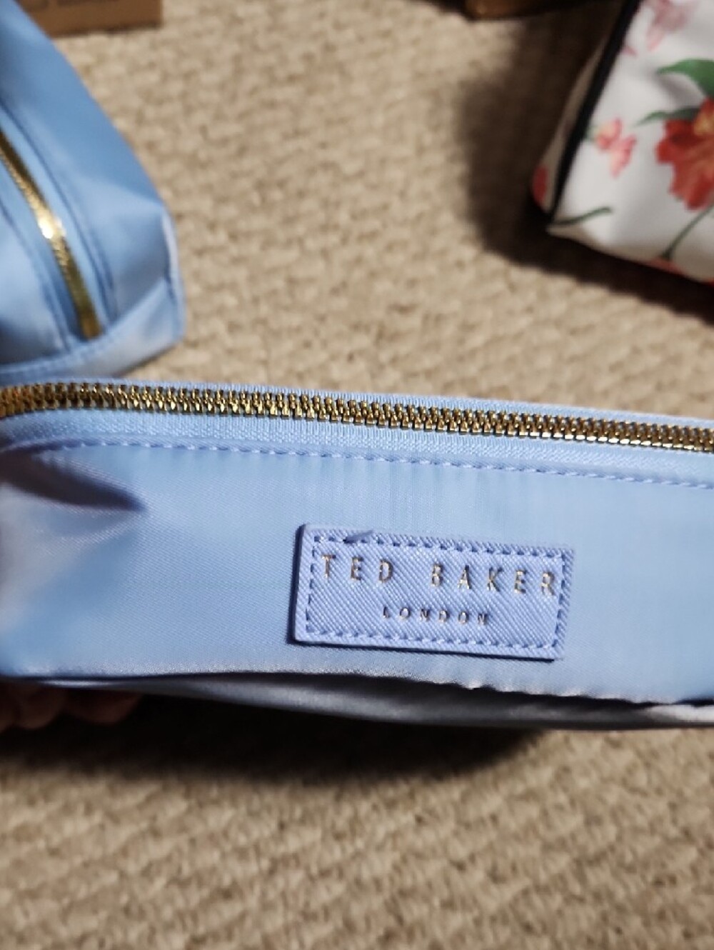 3 Piece Ted Baker Powder Blue Double Cosmetic Pouch Set - Picture 5 of 10